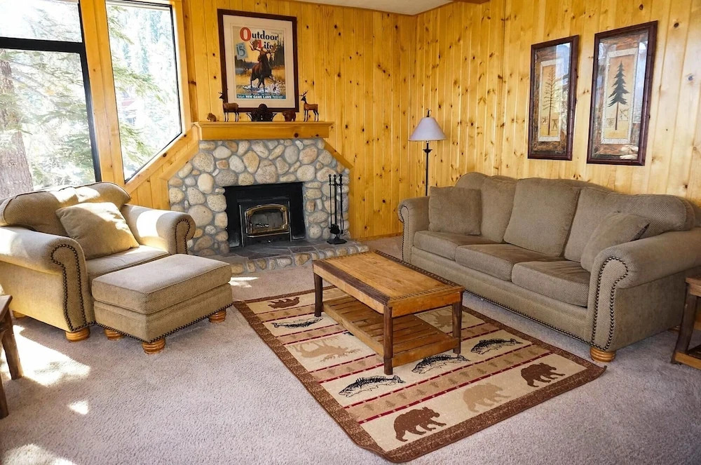531 2 Bedroom Townhouse