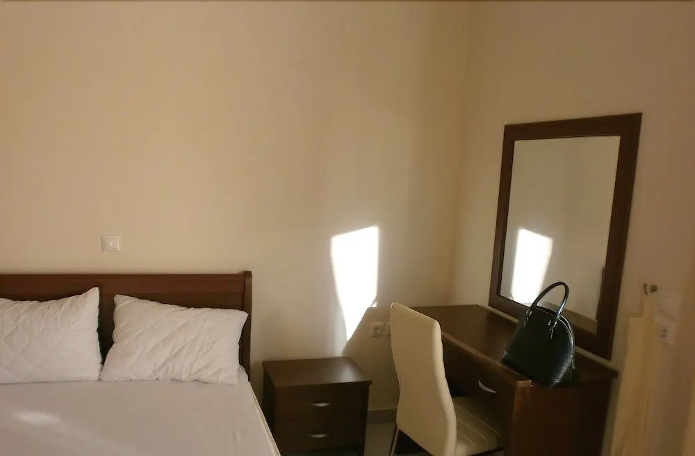 Artemis Marina Apartments