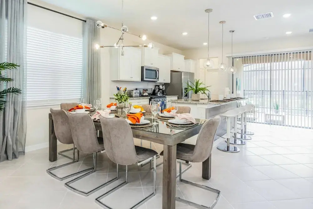 Fabulous Single Home w/ Pool at Solterra Resort