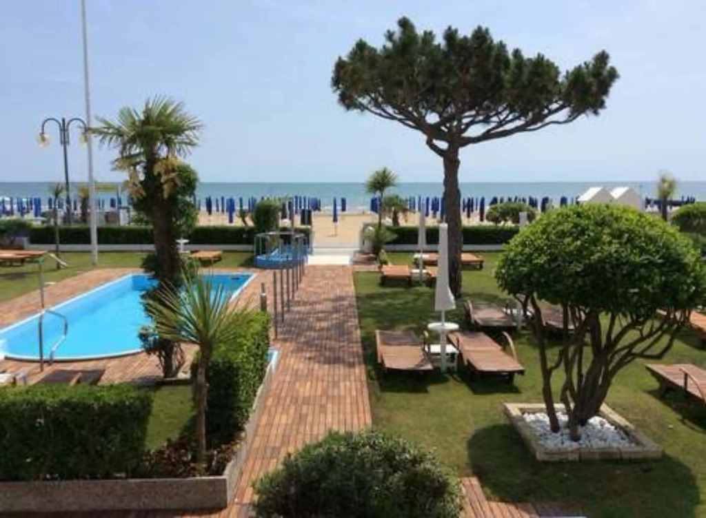 Hotel Universo