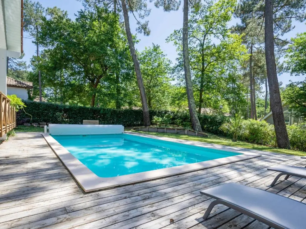 Villa a Biscarrosse Avec Piscine Chauffee Et Jardin Pour 6 Personnes - Fr-1-521-93