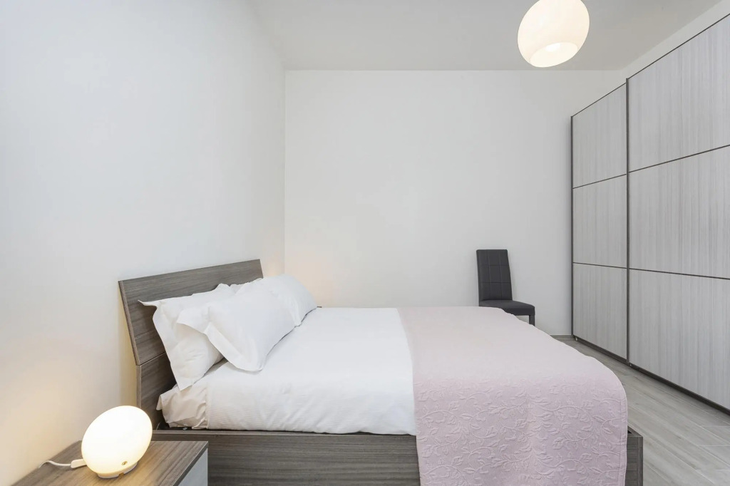 Sturla Modern Apartment by Wonderful Italy