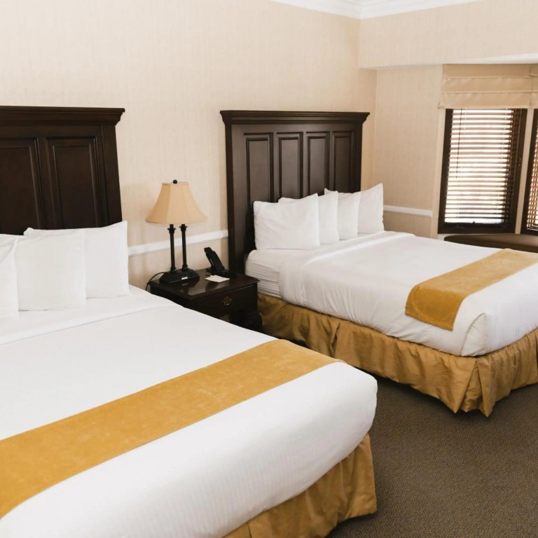 Historic Santa Maria Inn