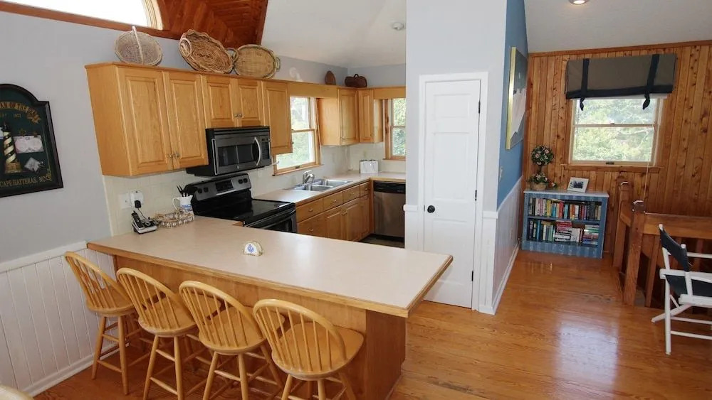 Lightkeeper - 4 Br Home