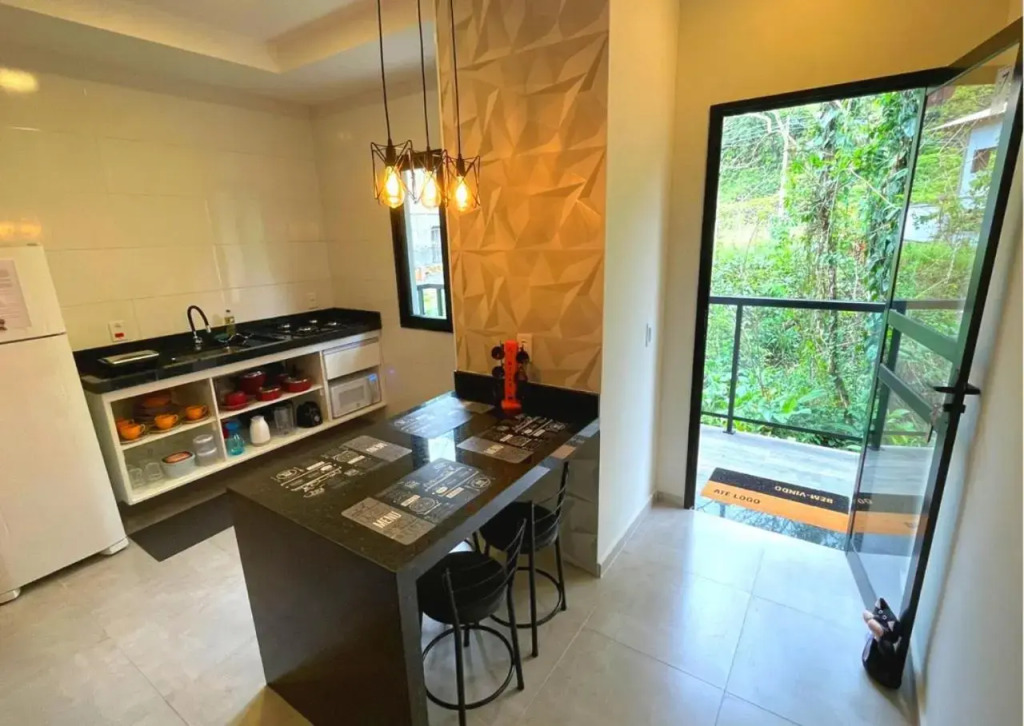 Residencial Vista do Pontal-Condomínio Samola Ubatuba-SP apto 07