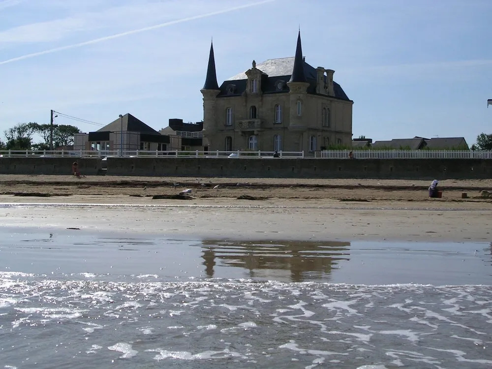 Les Tourelles - Chalets & Chambres en Bord de Mer