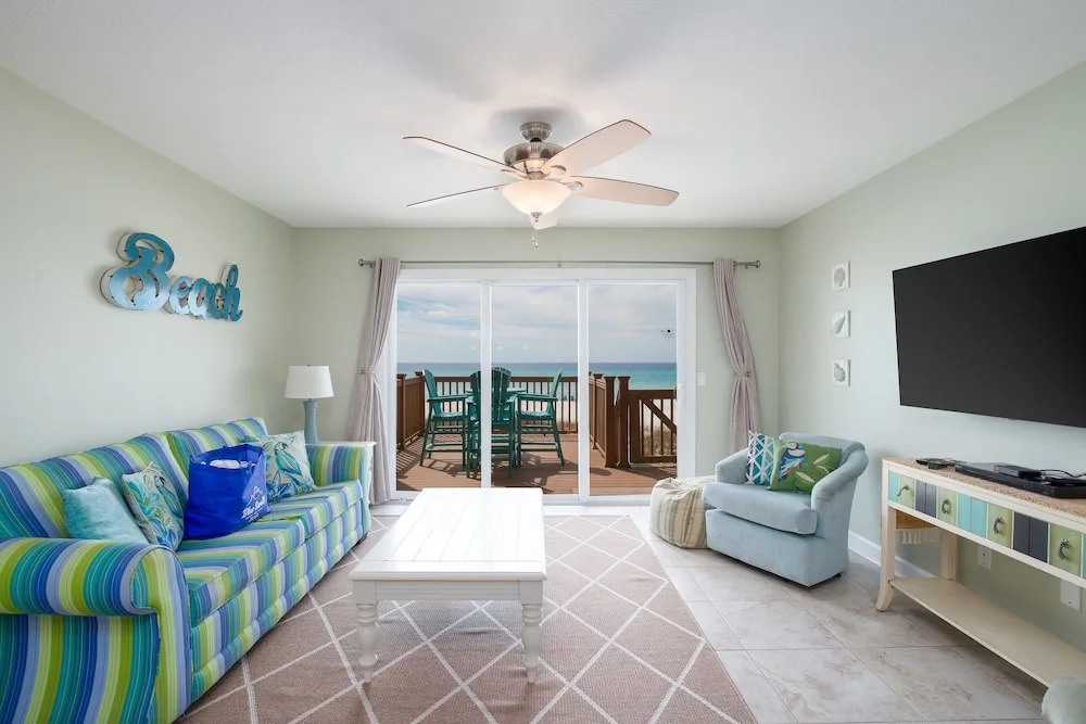 Spacious Waterfront Townhome - Just A Short Walk to Pier Park