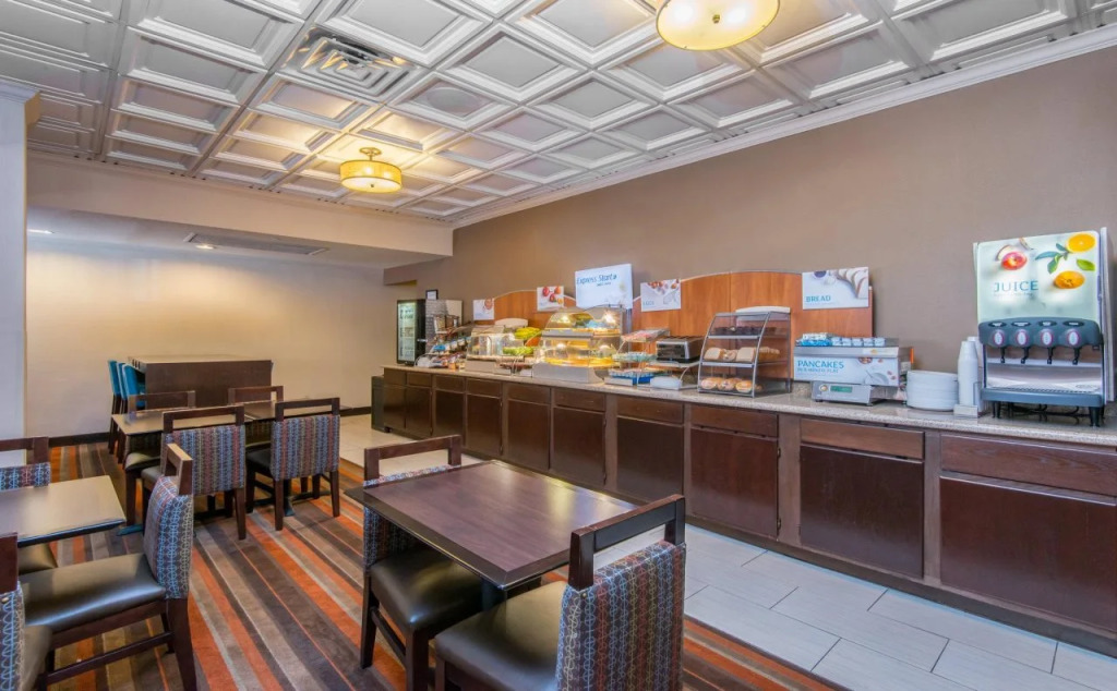 HI Express El Paso Downtown by IHG
