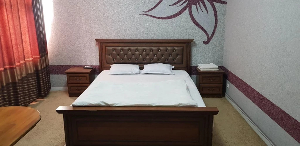 Ramz  Hostel