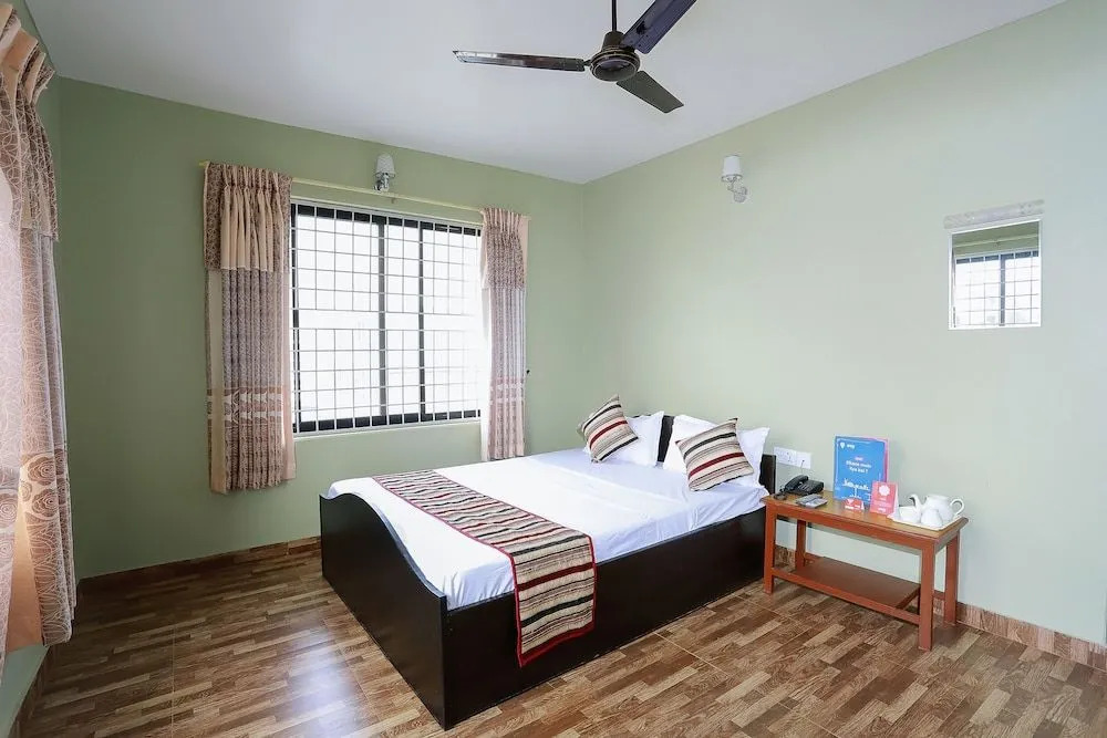 OYO 284 Hotel Baidam