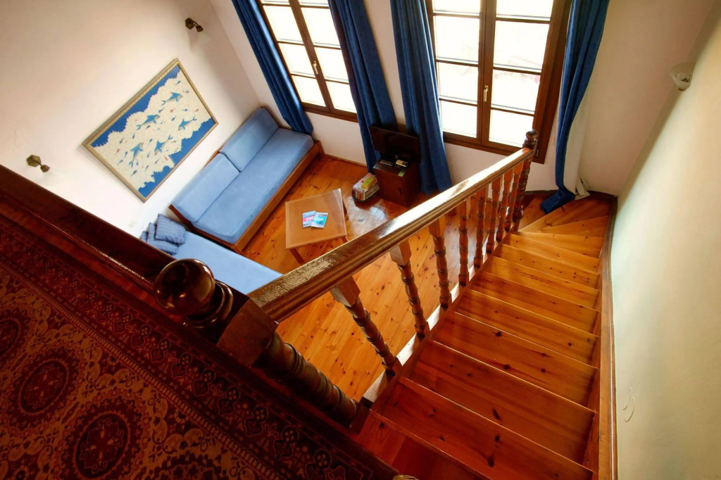 Erietta Suites
