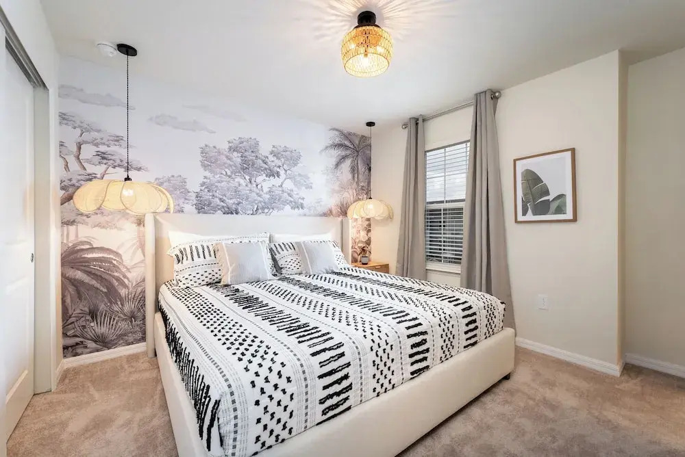 Dazzling New 7BR Villa  Disney Theme Rms