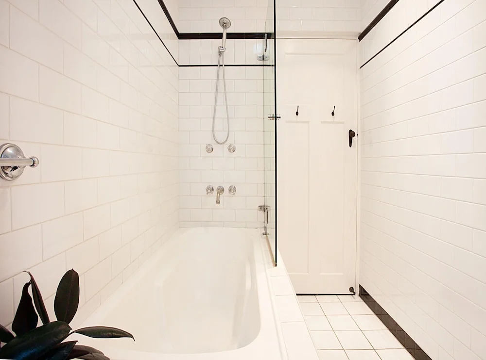 Art Deco Delight