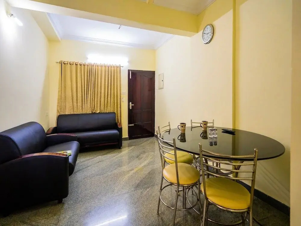 City Castle By OYO Rooms
