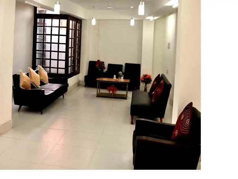 Royal Pearl Hotel