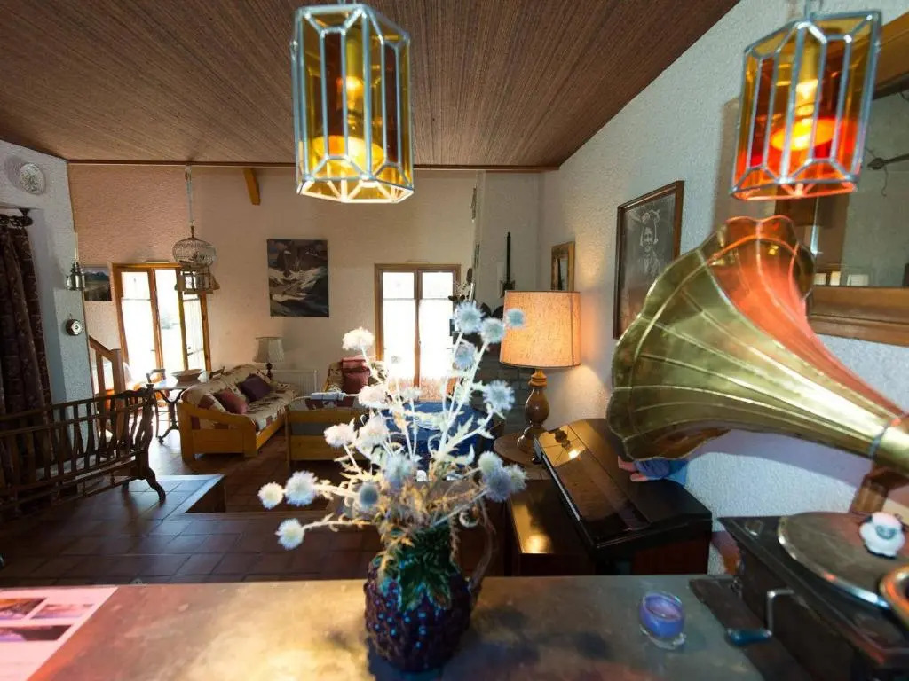 Grande villa familiale à Briançon, 6 pièces, 14 pers., jardin, terrasse, parking couvert et wifi - FR-1-330C-71