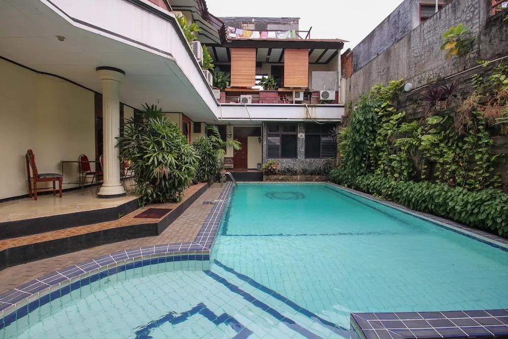 Airy Eco Syariah Kemang Selatan Delapan C3 Bangka Jakarta