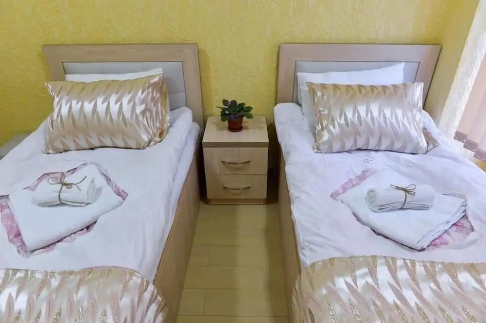 Pomegranate Hotel
