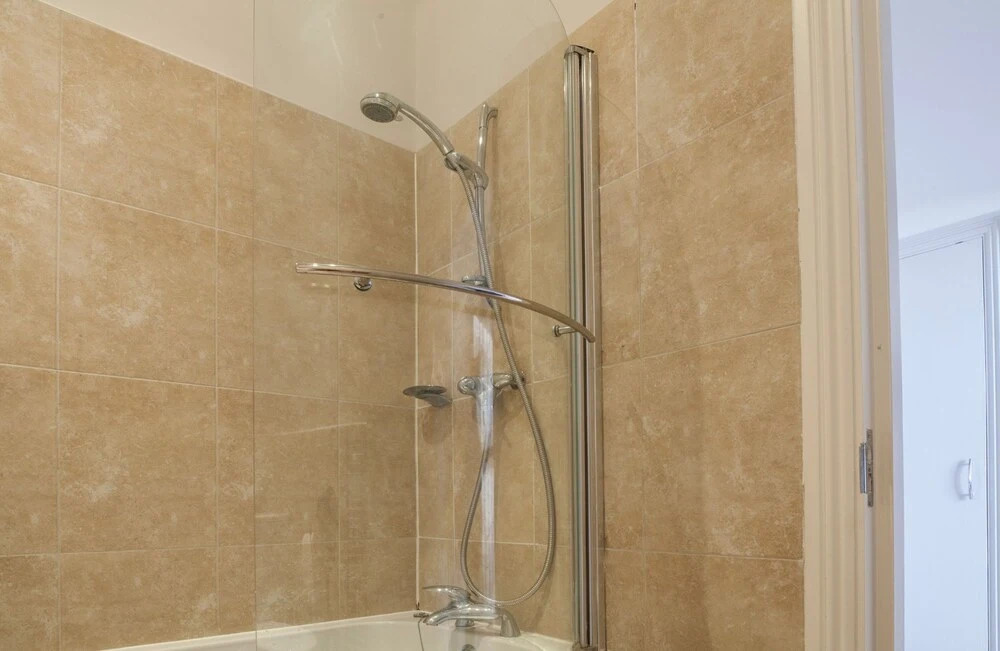 Newly Refurbished 2-bedroom Flat in Shoreditch