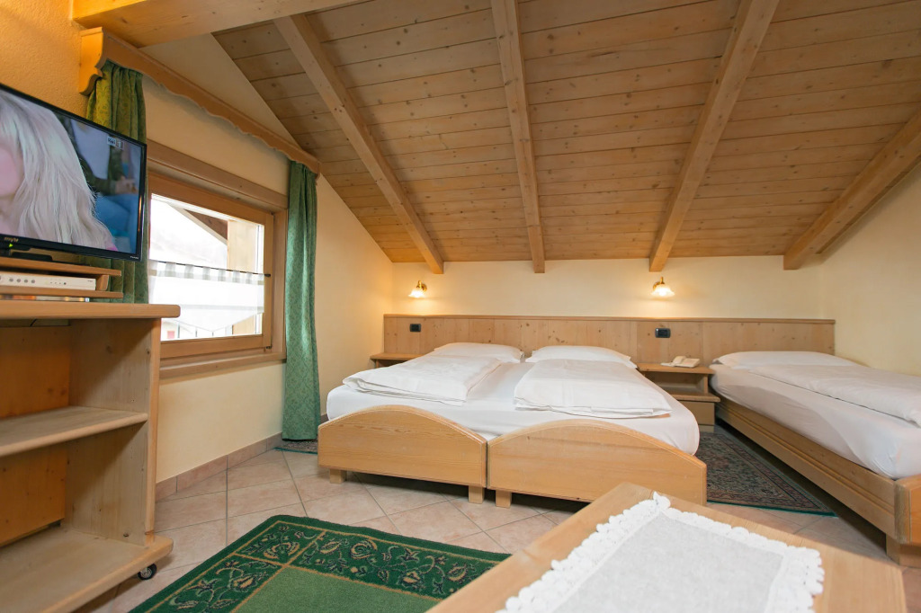 Hotel Crosal