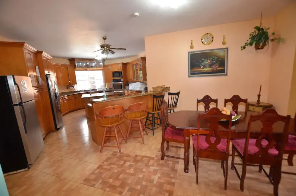 Dream Castle Villa, Montego Bay 8BR