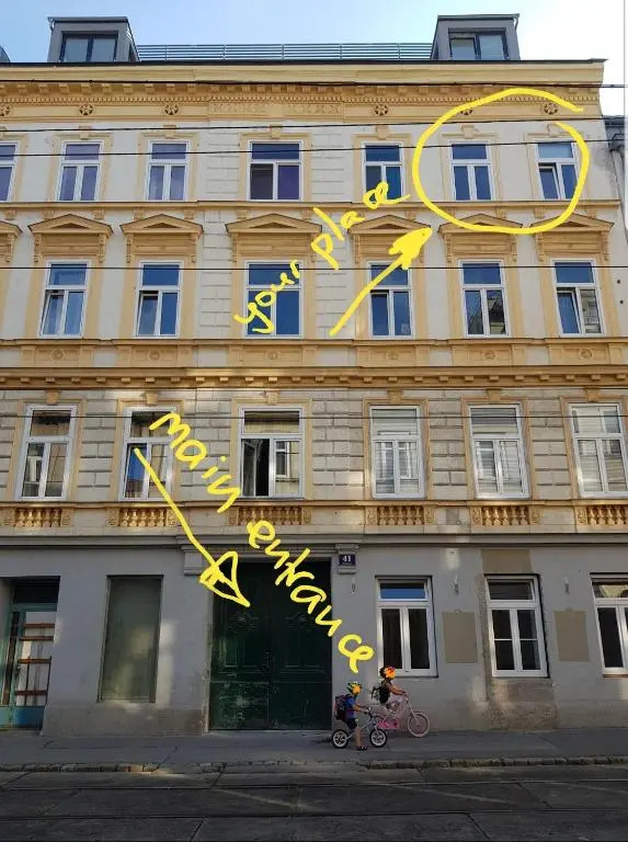 Schubert Park Apartment near Volksopera Vienna