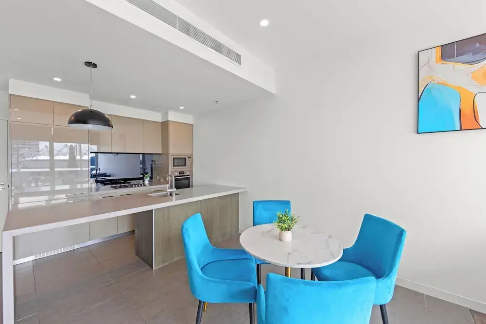 Trafalgar Lane Apartments by CLLIX