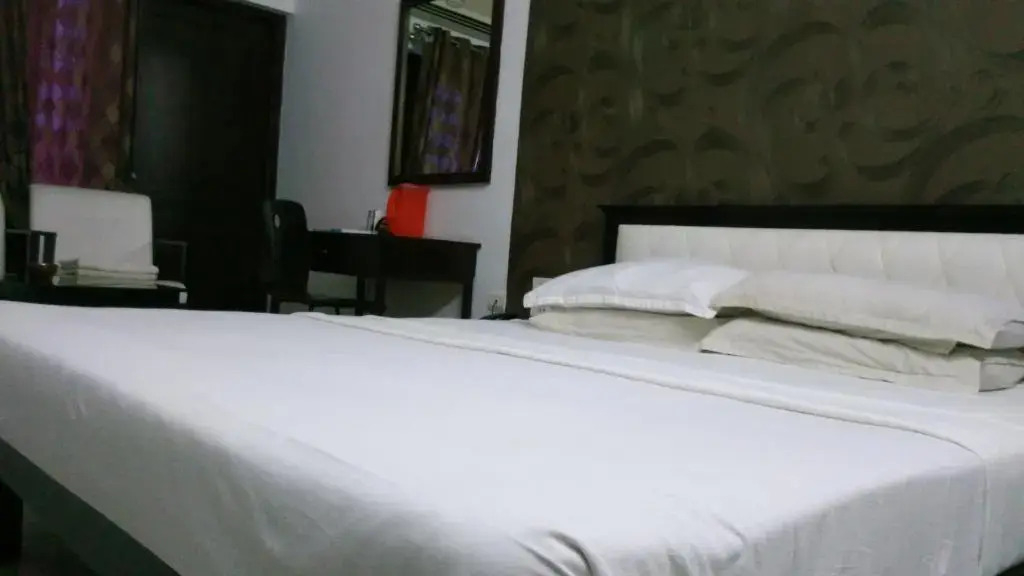 Hotel Soorya Retreat