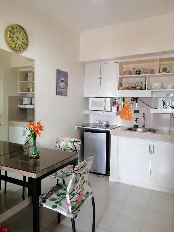 Evelyns Place at Tagaytay 2