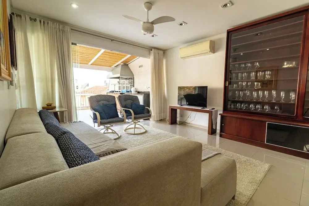 Apartamento Enseada 32