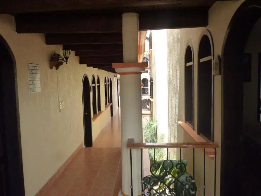 Hotel Villa Real II