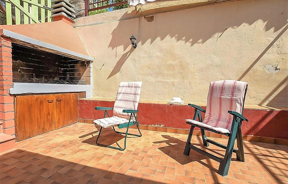 Nice Apartment in Sorso With Wifi and 2 Bedrooms