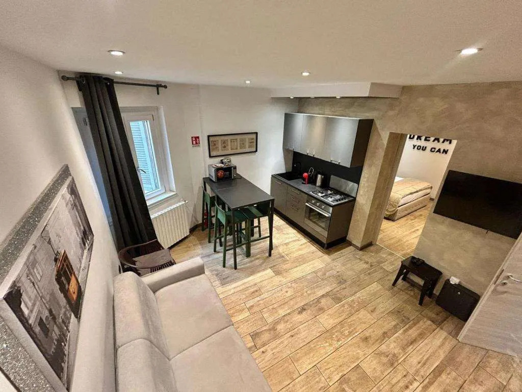Leonardo Duplex Apartment