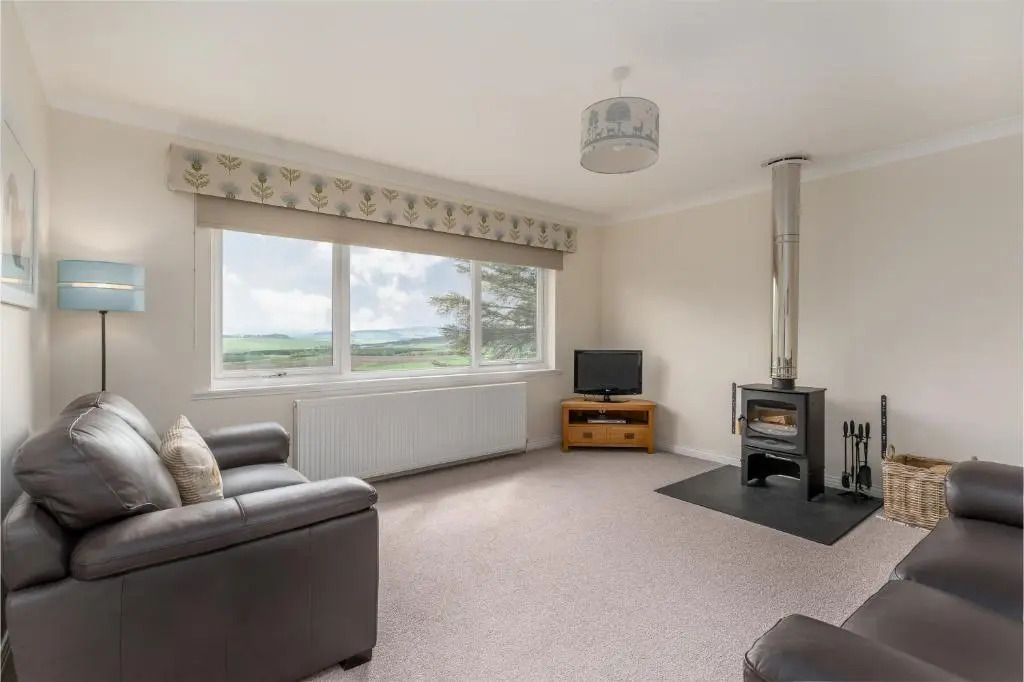 Lammerlaw Farm Cottage
