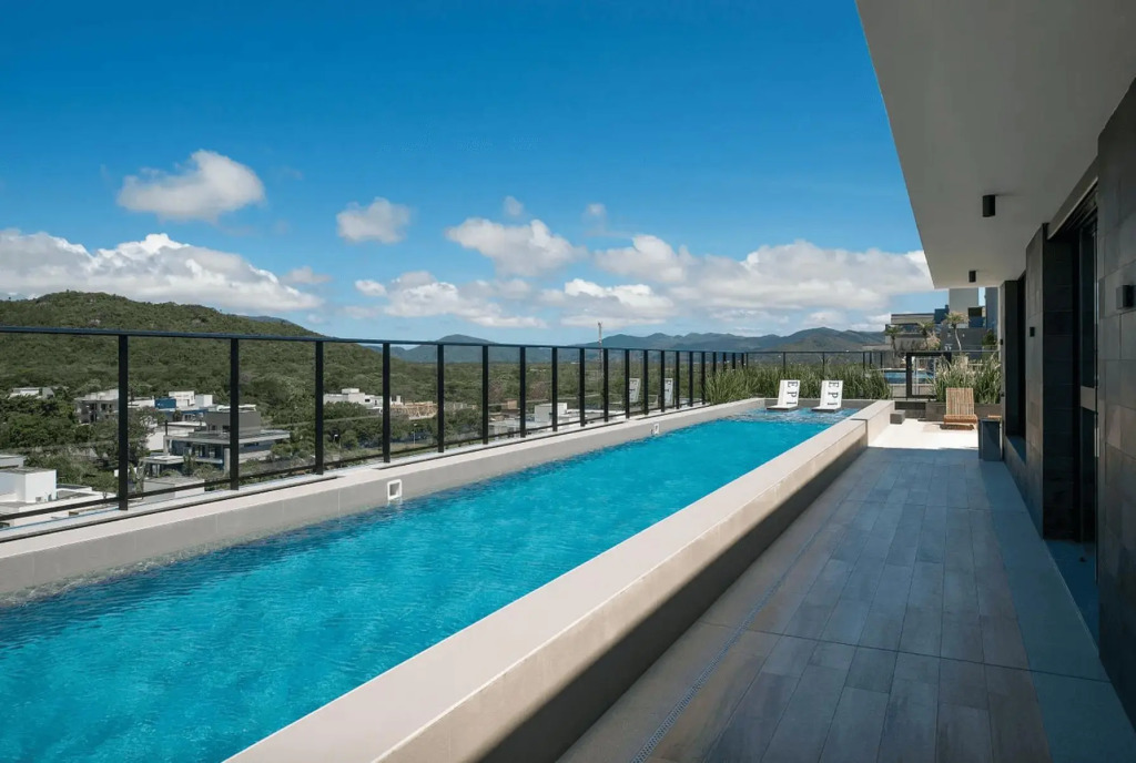 Rooftop Com Piscina Em Jurerê Internacional #ja15