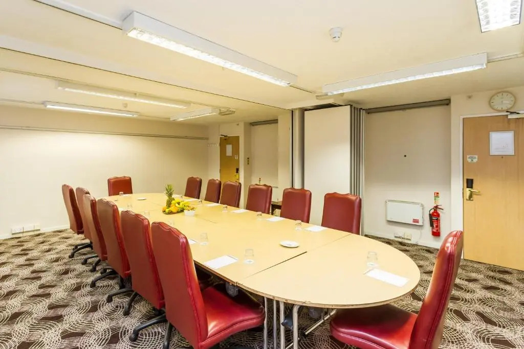Holiday Inn Lincoln by IHG