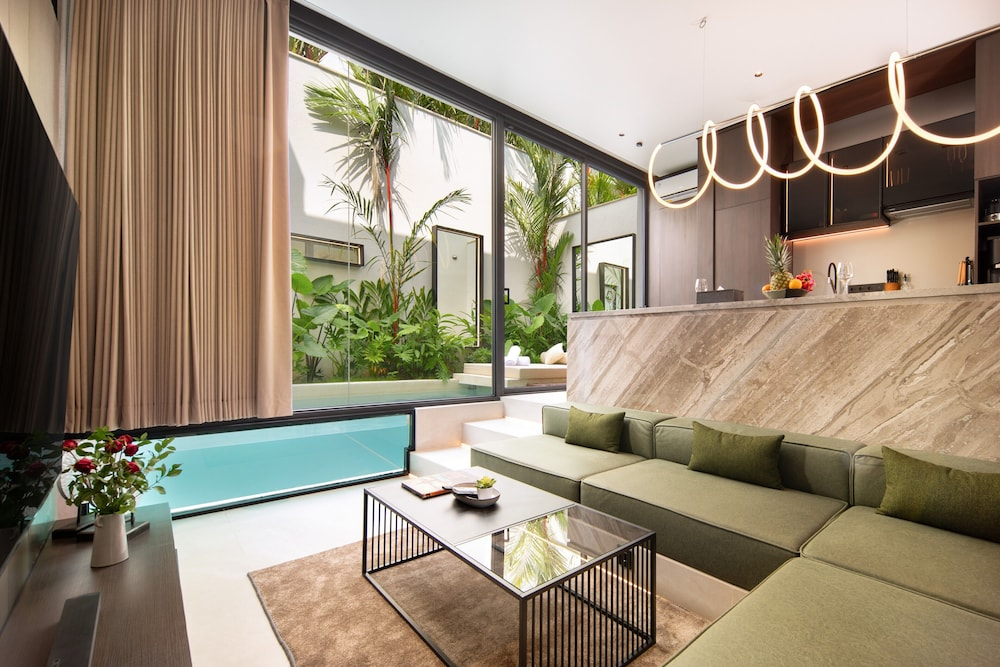 Echo Beach Villas 6