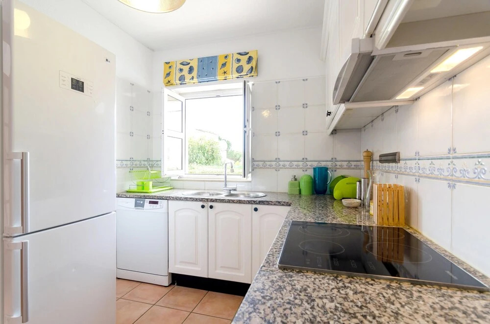 House With 3 Bedrooms in Vilamoura, With Pool Access, Enclosed Garden