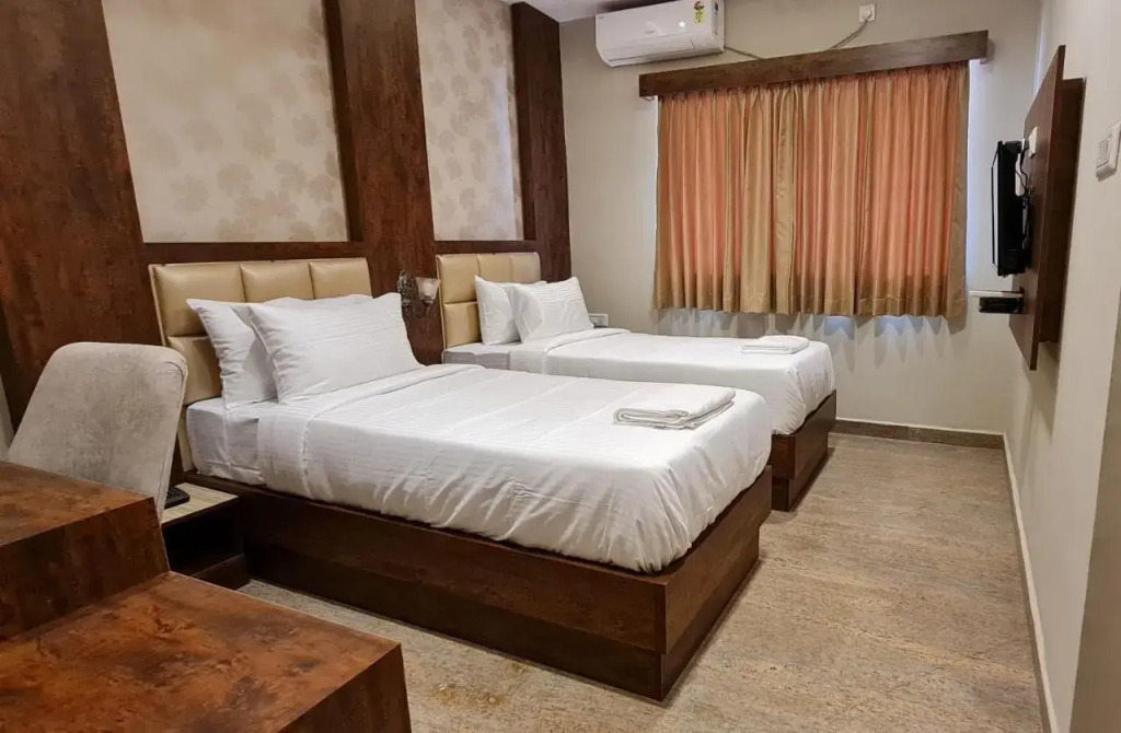 Al Noor Palace Business Class Hotel