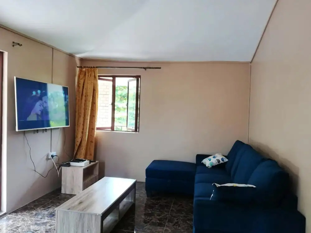 House with 5 Bedrooms in Riambel, with Furnished Terrace And Wifi