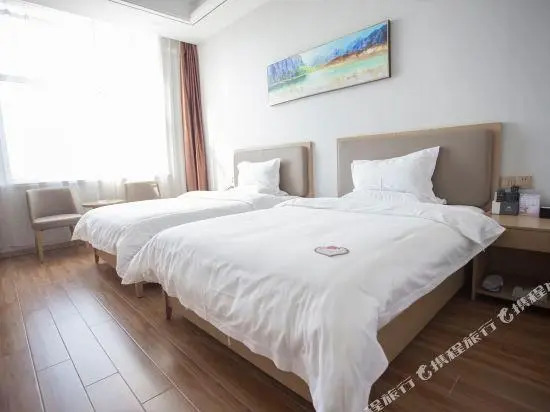 Bayannaoer Junyi Crown Hotel