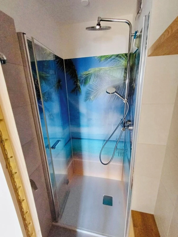 Large 3bedrooms in belair TerraceParking