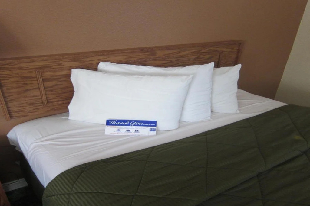 Pacific Best Inn