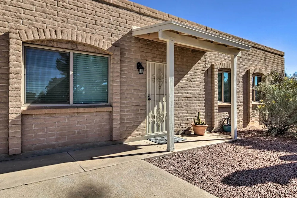 Private Yard! Pet-Friendly Tucson Getaway