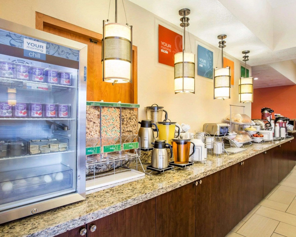 Comfort Suites Clovis - Fresno