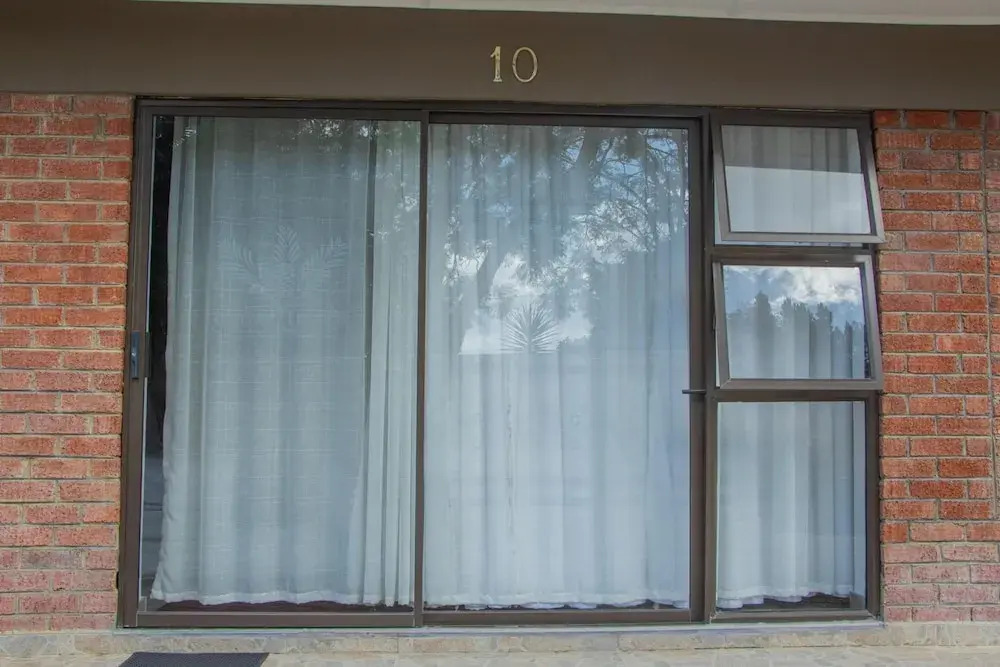 Neat one Bedroom in Morningside Guesthouse - 2089