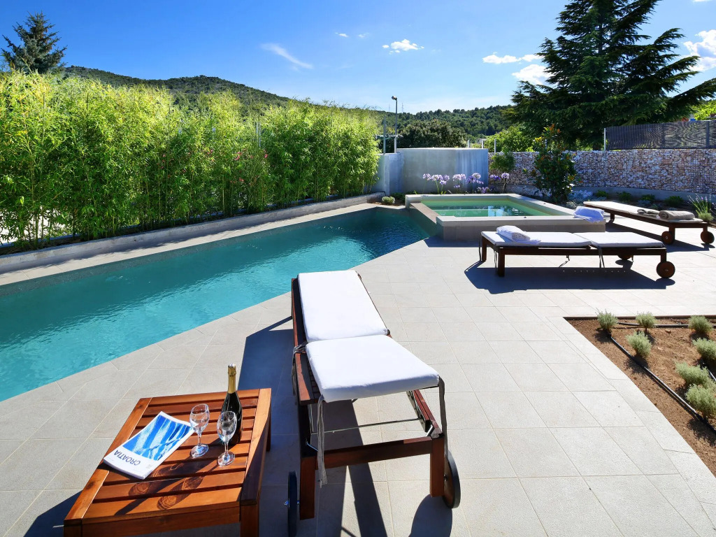Charming Villa with Pool