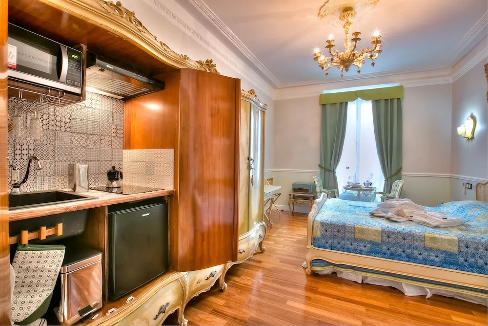 ABA Luxury B&B Sasu
