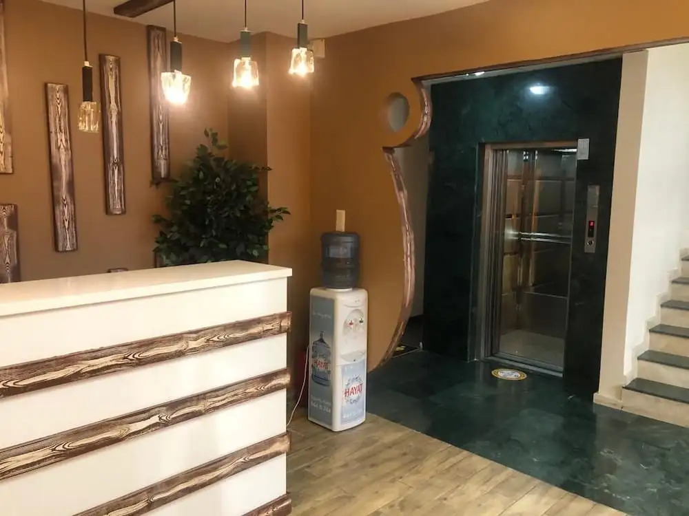 Otel Bostanci