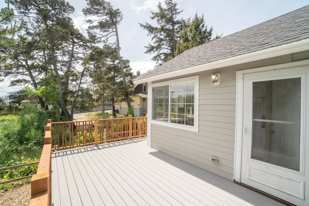 Seaside Prom 2 Bedrooms 2 Bathrooms Home